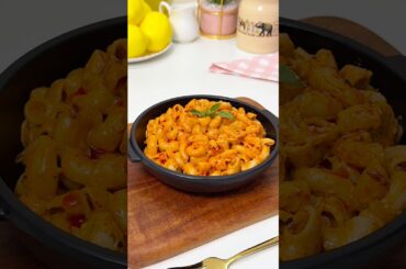 Creamy chilli oil macaroni pasta recipe 🔥#pasta #shorts #youtubeshorts
