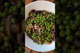 Peas and mushrooms #recipe #vegetables #cooking #sidedish #italian #food