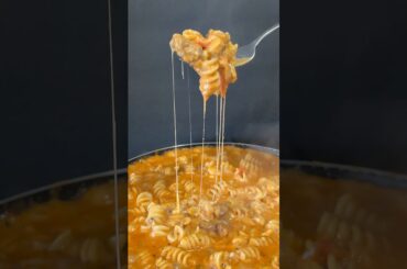 Creamy Mozzarella Pasta 🍝