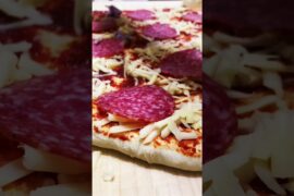 How I make Italian Pizza🍕🤩#italia#recipe#impastopizza#food#pizza#foodvlog#cooking