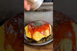 This Japanese × Italian Okonomiyaki Is Going Viral