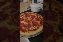when you found the best pizza recipe Italian style #Italianpizza #neapolitanpizza  #italianfood