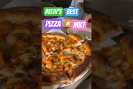 Delhi's Best Pizza Ever #food #foodie #streetfood #pizza #italy #cafe #live #foodfreaks #yummy #yum