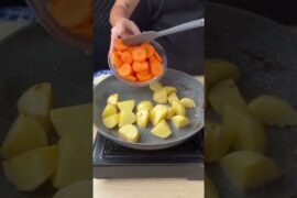 Pollo con papas zanahorias y salsa