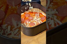 Air Fryer Pizza in 5 Minutes #shorts #airfryer #cooking