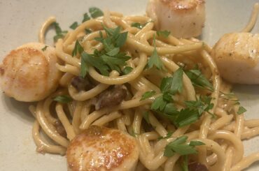 bucatini carbonara with curry butter scallops