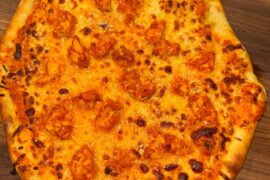 Butter Chicken Pizza