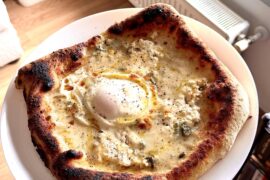 Round pizzas are overrated