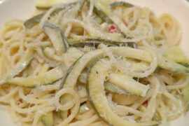 Courgette pasta