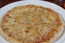 Medium Double Cheese - Savan BBQ - Savannakhet, Laos
