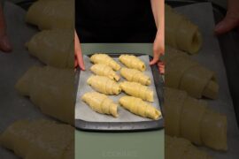 Puff pastry stuffed with sausages – the recipe you will always repeat