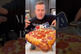 Motor City Pizza Co #viralfood #pizza #cooking #costco #savemoney #food #foodie #detroit #cravings
