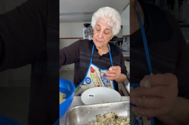 How to make Paccheri Ripieni recipe in captions #pastarecipes #authenticitalianrecipes #nonnasfood