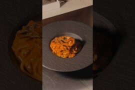하이디라오 토마토마라크림파스타 🍝#food #recipe #쇼츠 #하이디라오 #마라 #파스타 #cooking #오늘도요리
