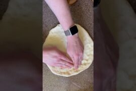 Overnight Pizza Dough Recipe (5 Ingredients)