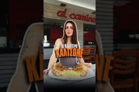 Στο Al Camino το καλτσόνε δεν είναι απλά μεγάλο... είναι έργο τέχνης! 😉🍕