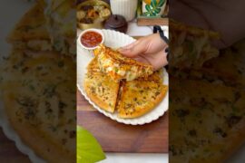 Stuffed Pizza Pocket Recipe😍 #shorts #viral #trending #pizza