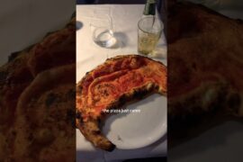 Tried pizza in Italy! 🇮🇹 #pizza #food #foodreview #italy #italytrip