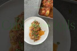 These CABBAGE ROLLS hug heaven of flavors | Protein 19g | 25 min | $5.10 |