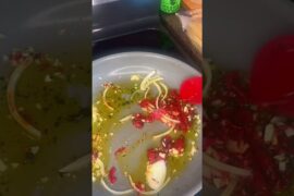 Chicago Italian Kitchen : Homemade Marinara #easyrecipe #pasta #marinara #pastalover #dinner