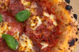 Canotto Pizza(rise of the crust)