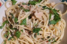 Spaghetti with clams (canned..dont hate..all they had)
