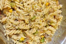 I made some White Sauce Cheese Pasta!!!