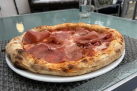 Best pizza I’ve ever ordered out - Bistrot Pizzaria Umami in Bormio, Italy