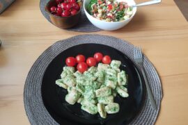 Gnocchi di patate with parsley pesto