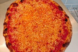 Grande cheese, bianco tomatoes and a mix of flours. Light, airy and crispy!