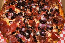 Louie’s Pizzeria in Layton, UT