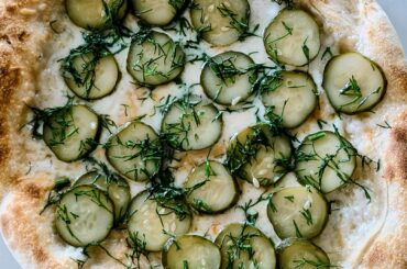 The forbidden pickle&dill pizza