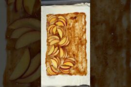 This is exactly the kind of recipe I love making in the summer