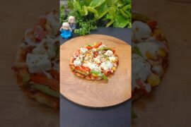 Cheesy Bread Pan Pizza | Easy Recipe | No Oven Pizza 🍕