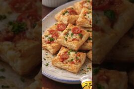Pizza Bites Puff Pastry | Kid-Friendly Lunchbox Treats #shorts #food #recipe