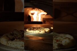 pizza🍕Eggplant🍆and 🐔 🍗 Ranchi pizza🍕 italian 😱 Napoli🔥#woodfiredpizza#italy#shorts #viral #shorts