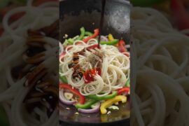 Restaurant-Style Veg Hakka Noodles in 10 Seconds! 🍜🔥 #Shorts