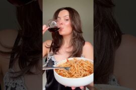 Red wine lentil spaghetti 🍷 #pasta