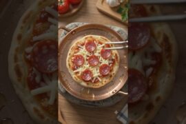 Pizza Pepperoni siêu nhỏ #cookingwithai #food #nauancungai #cooking #pizza #amthuccongnghe #monngon🍕