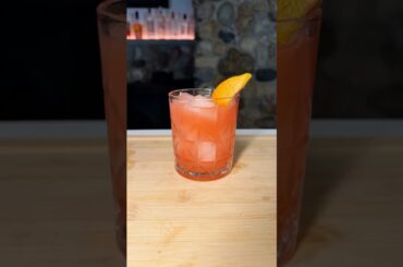 Italian Greyhound cocktail in 60 seconds #cocktail #recipe #shorts