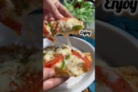 Chessy Pizza #viral #trending #pizza #recipe #shorts