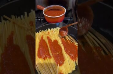 Aujourd’hui On Cuisine : Pasta all’Assassina 🍝 #saucespaguetti #cuisinedudomaine