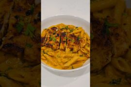 JJ Made the Creamiest Chicken Pasta You'll Want Every Week! #cooking #fypシ #pasta #haitiancreator