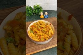 This Indian-style pasta is the perfect fusion recipe for every foodie. 🍝❤️