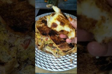 Instant Bread Pizza Recipe 😋 | Better Than Pizza?|#shorts #trending #shortsfeed # #pizzabread