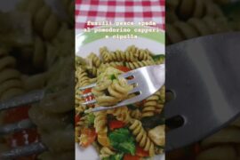 squisita pasta spada zucchine pomodorino capperi e cipolla # #italy #pastatime #food