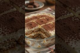 Tiramisu Cake | Creamy Italian Dessert | Easy Homemade Recipe #ai #shorts #tamil #tiramisu #food