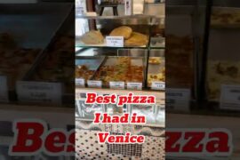 The BEST Pizza I Ate in Venice, Italy 🇮🇹🍕