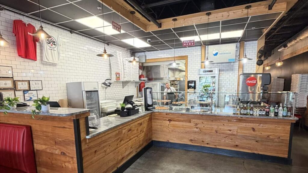 New Myrtle Beach pizzeria opens in former Italian restaurant