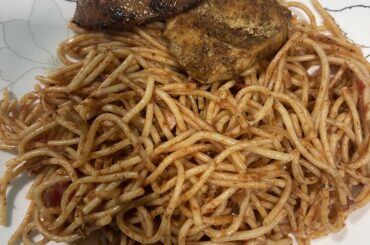 Spaghetti with grilled chicken
